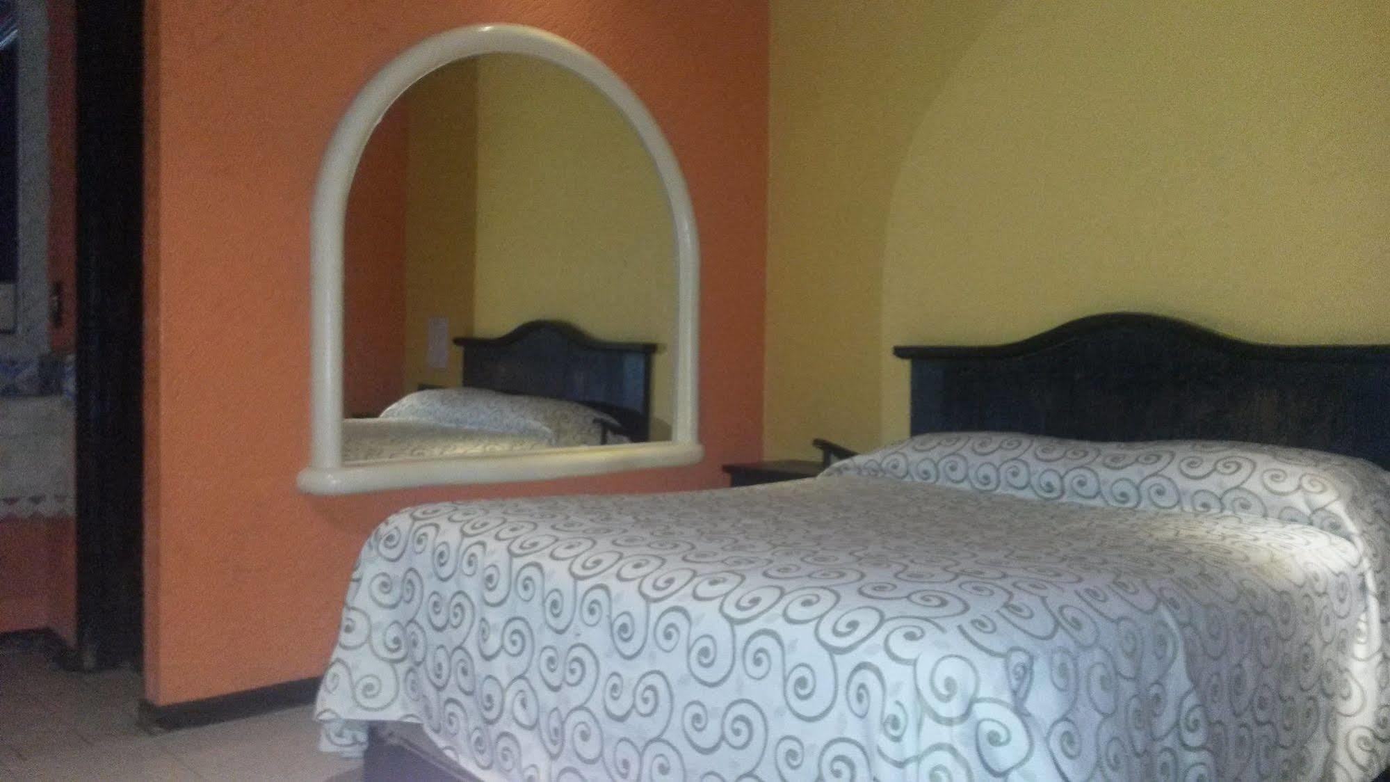 Hotel Playa Internacional Kota Meksiko Bagian luar foto